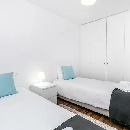 Each - House Lisbon Tejo Apartment